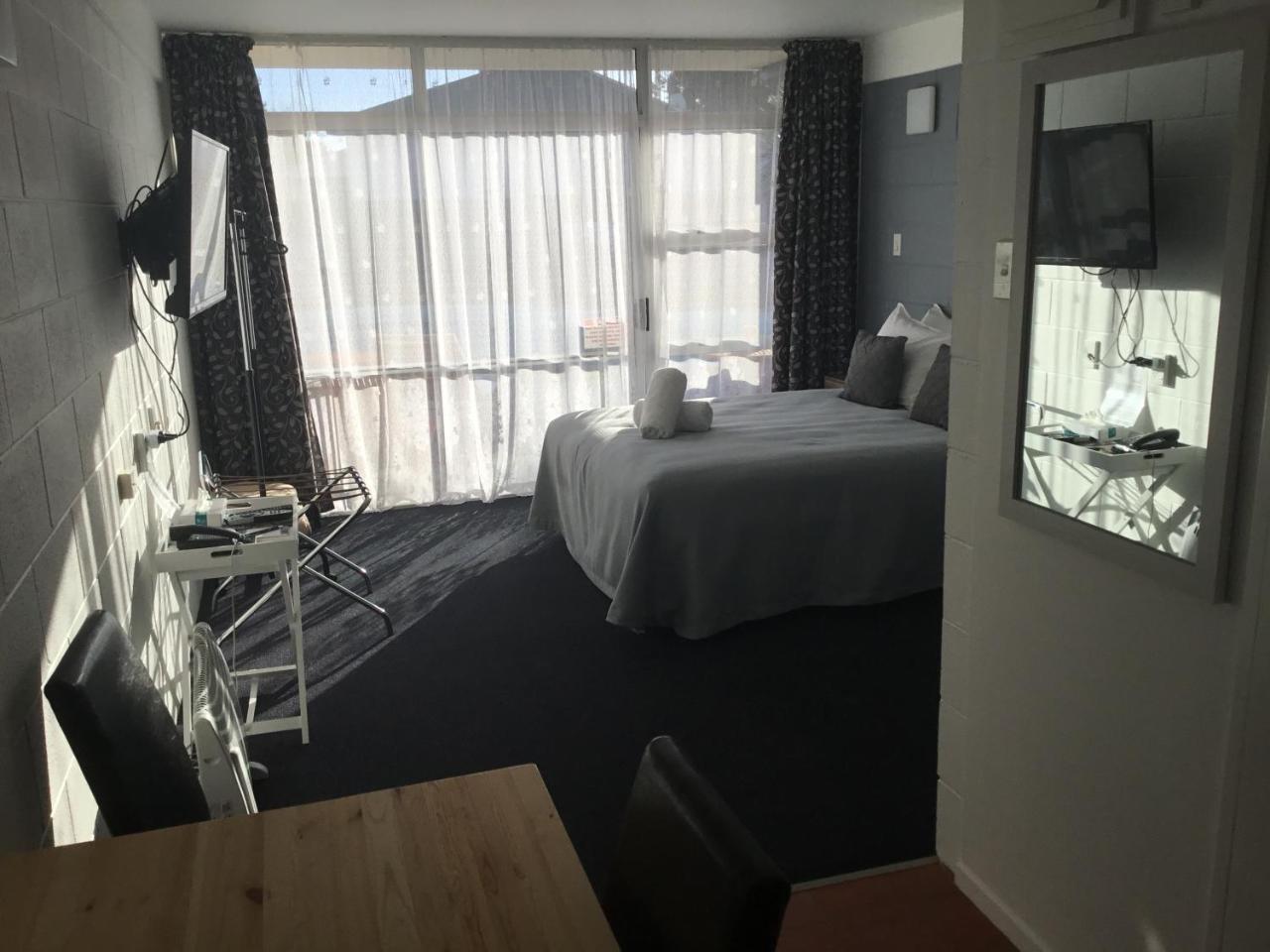 Raceway Motel Whanganui Esterno foto