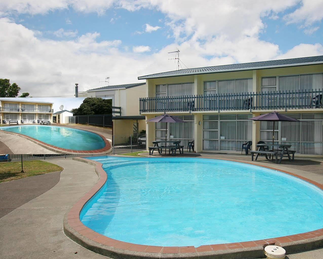 Raceway Motel Whanganui Esterno foto